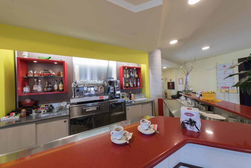 Hotel La Ninfea Montesilvano Marina Extérieur photo