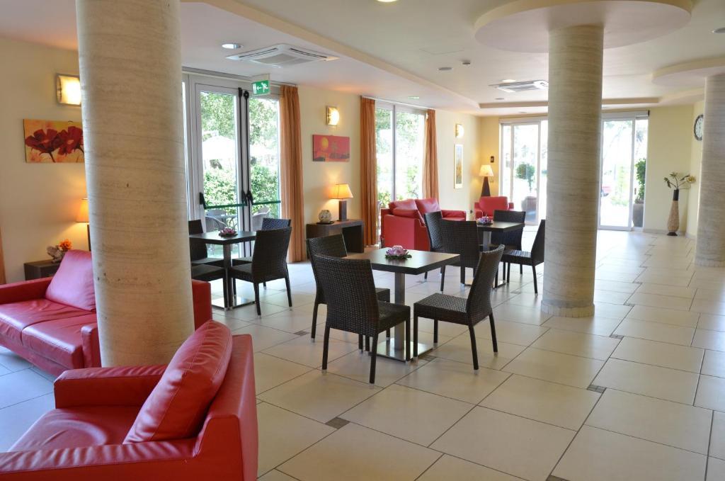 Hotel La Ninfea Montesilvano Marina Extérieur photo